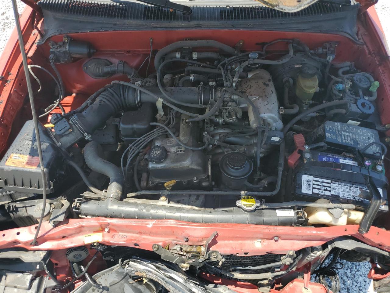 2000 Toyota Tacoma Xtracab Prerunner VIN: 5TESM92N7YZ700913 Lot: 63202154