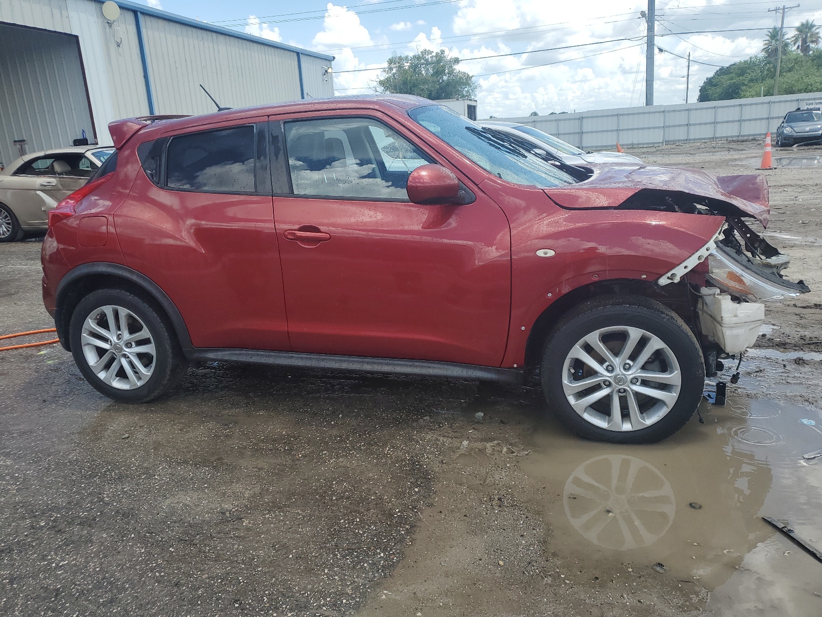 2012 Nissan Juke S vin: JN8AF5MR5CT116102