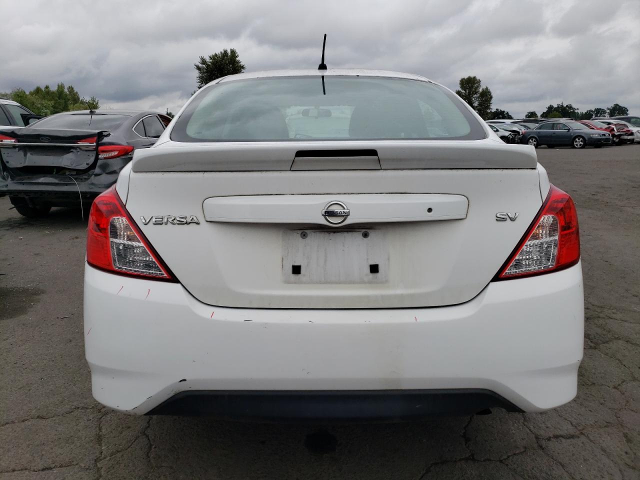 2017 Nissan Versa S VIN: 3N1CN7AP4HK431175 Lot: 65200984