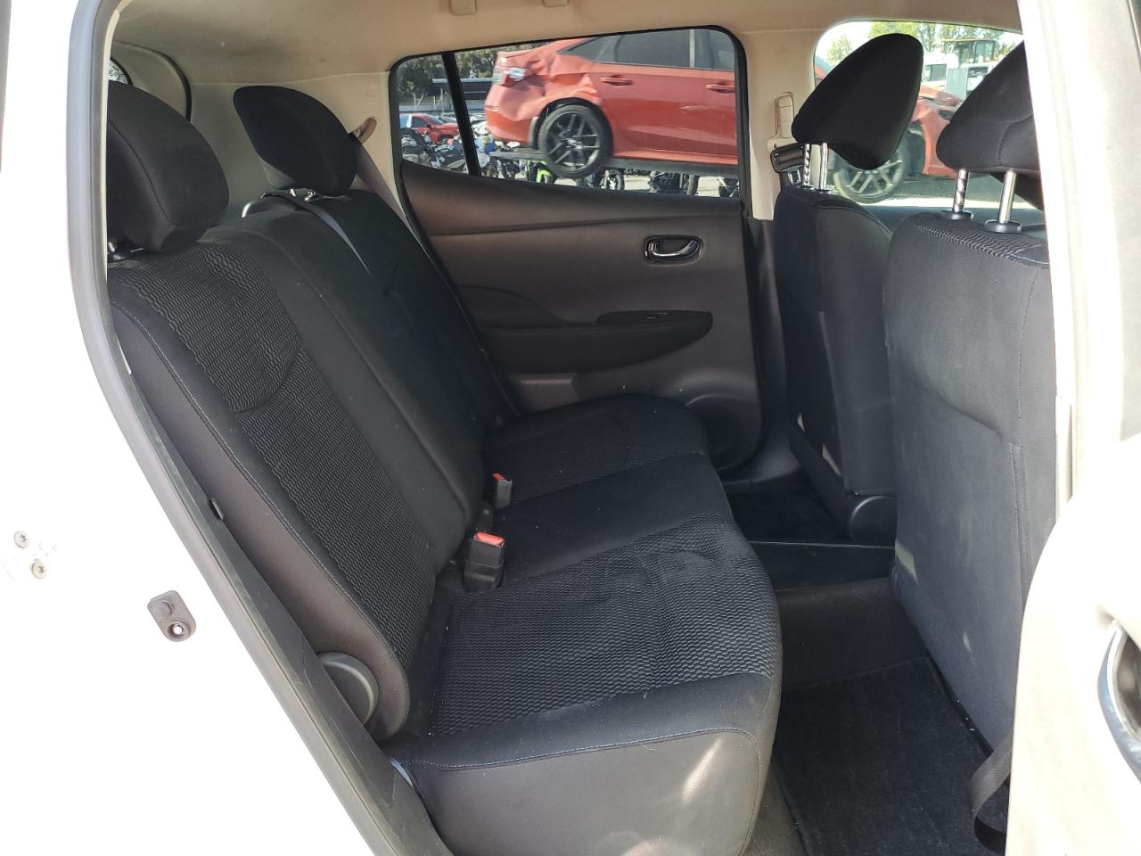 2017 Nissan Leaf S VIN: 1N4BZ0CP8HC300098 Lot: 63083824