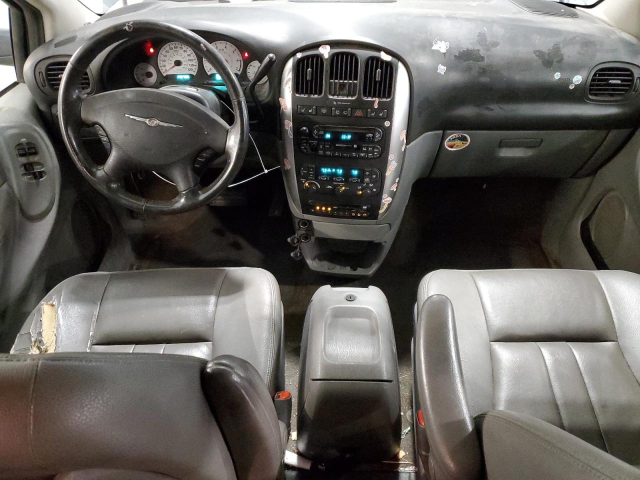 2007 Chrysler Town & Country Touring VIN: 2A4GP54L27R243010 Lot: 64068734