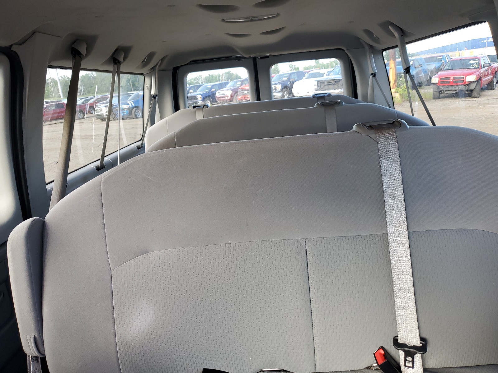 1FBNE3BL4CDA77200 2012 Ford Econoline E350 Super Duty Wagon