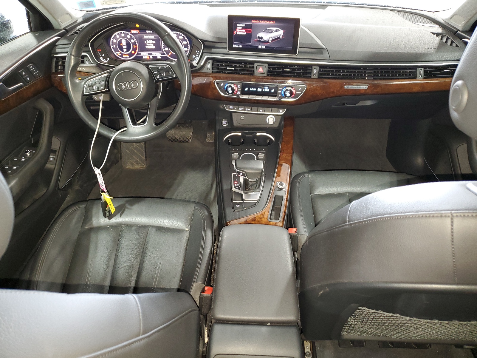 WAUENAF48JN016603 2018 Audi A4 Premium Plus