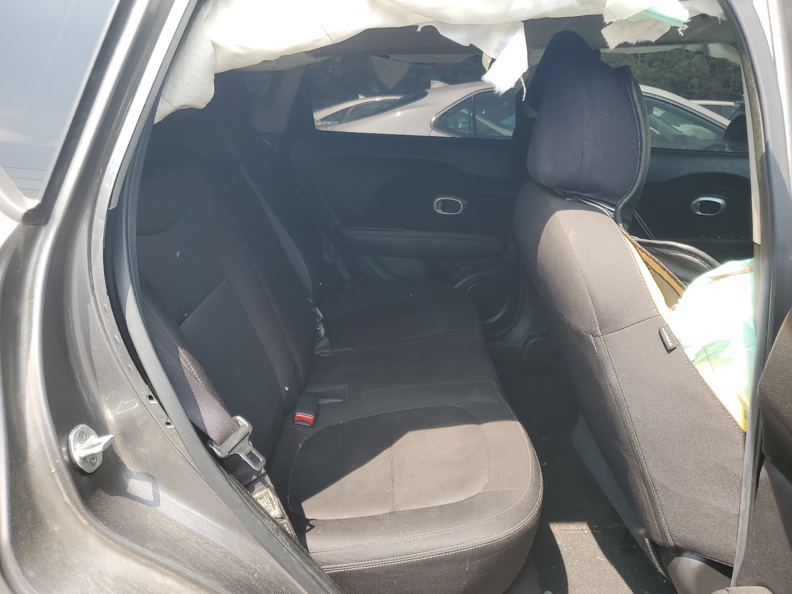 KNDJN2A2XJ7584739 2018 Kia Soul