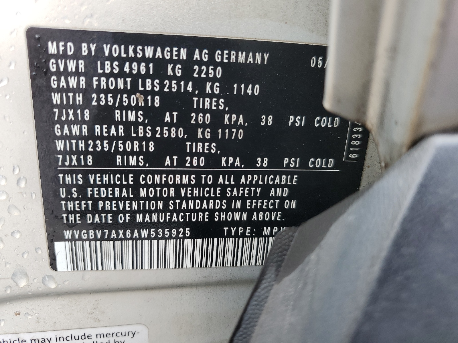 WVGBV7AX6AW535925 2010 Volkswagen Tiguan Se