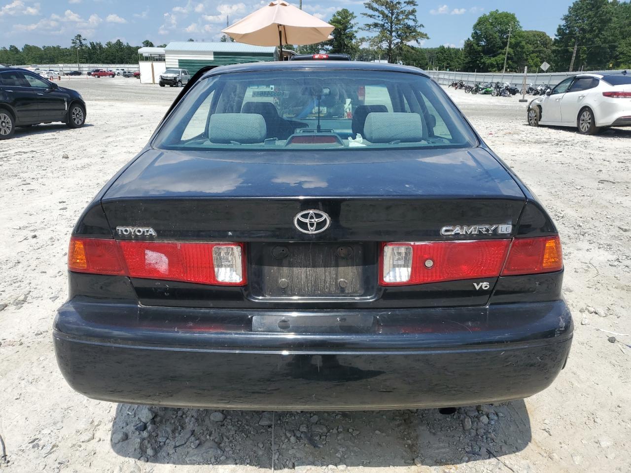 2000 Toyota Camry Le VIN: 4T1BF22K0YU956046 Lot: 60334464