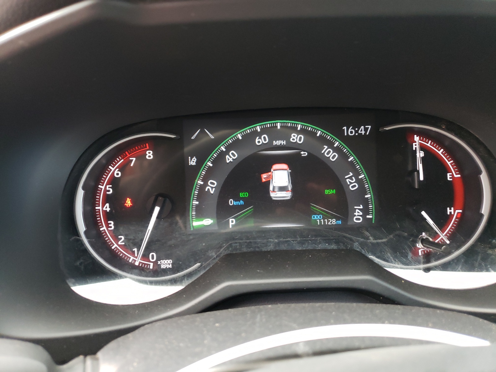 2T3P1RFV7RW420740 2024 Toyota Rav4 Xle