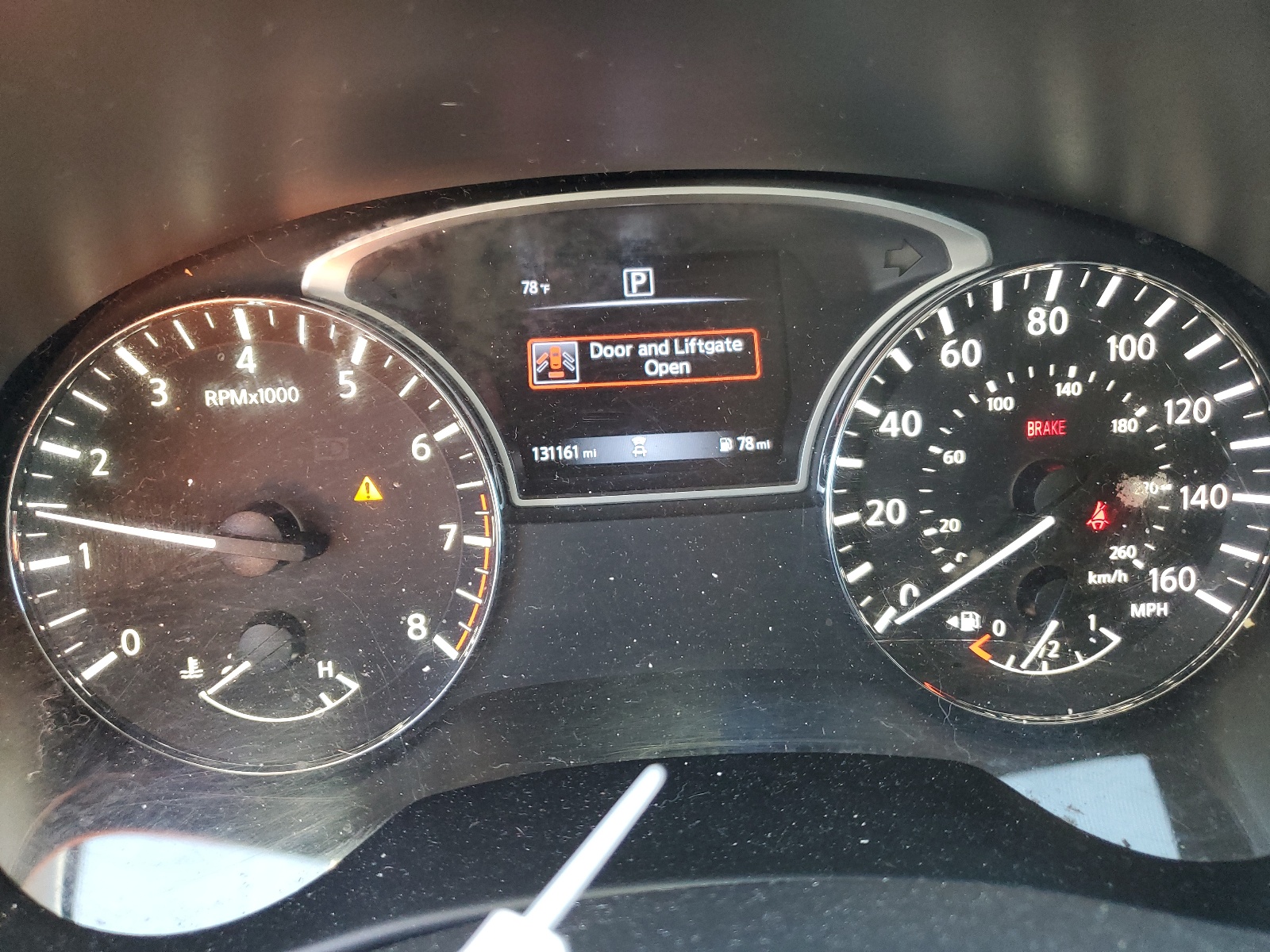 5N1DR2MN0JC660267 2018 Nissan Pathfinder S