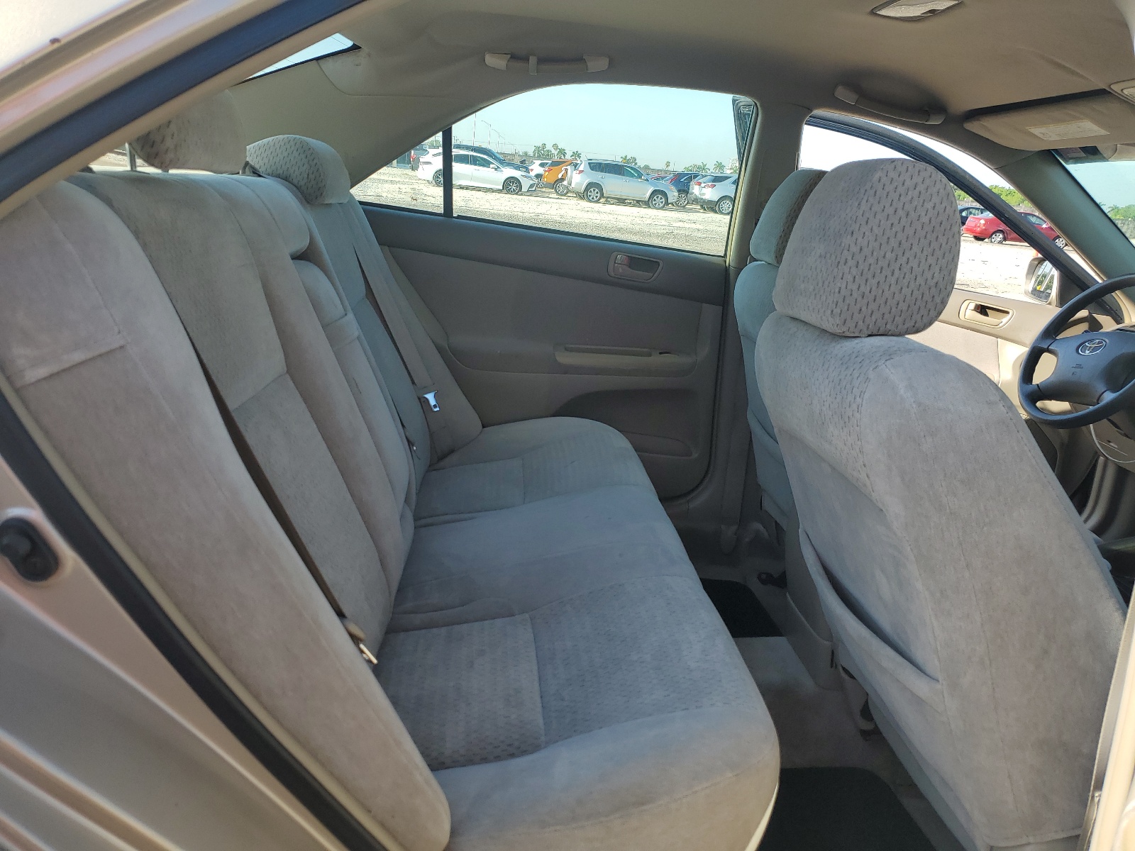 4T1BE32K03U175559 2003 Toyota Camry Le