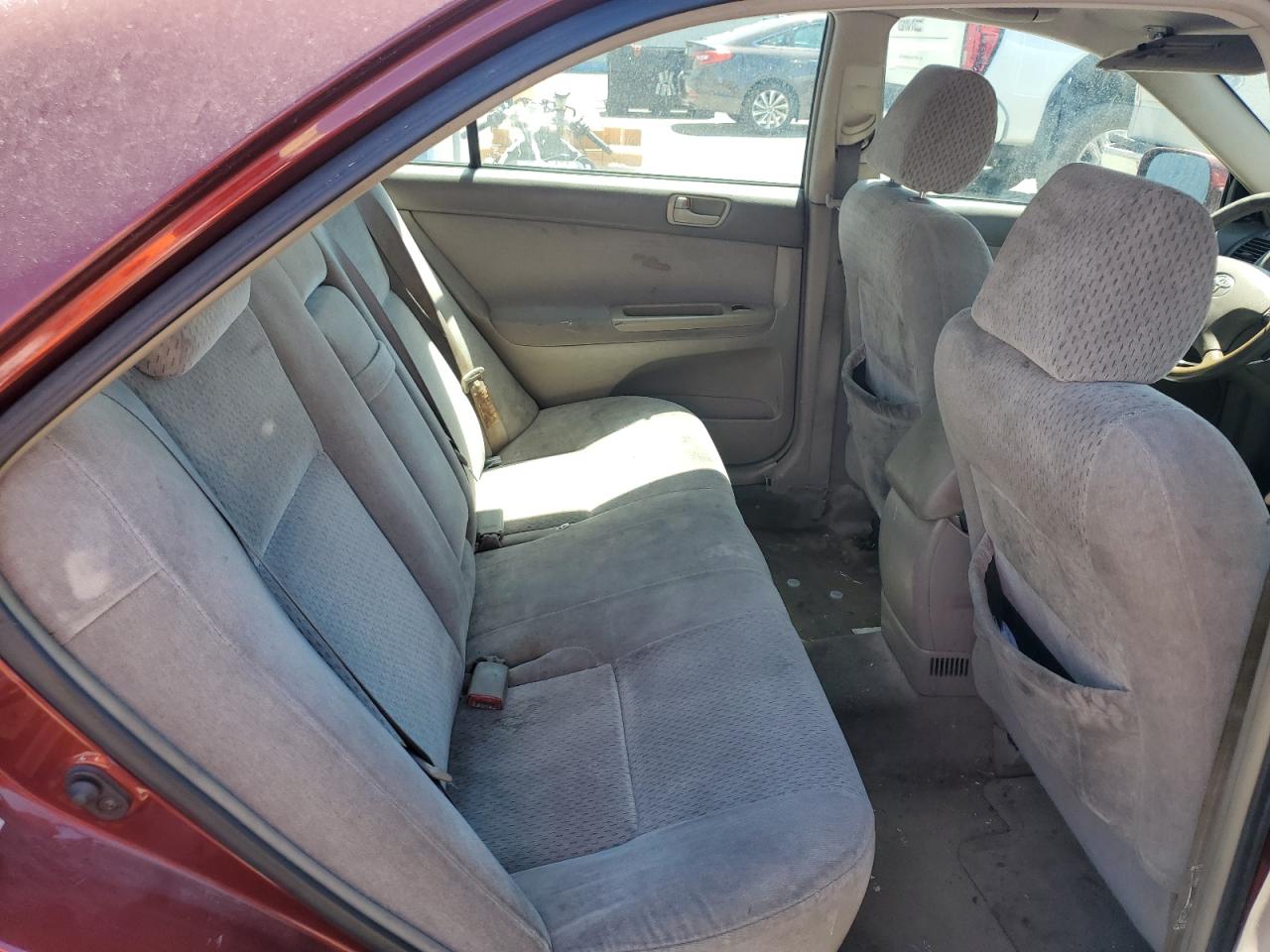 2004 Toyota Camry Le VIN: 4T1BF32K04U067117 Lot: 61570044