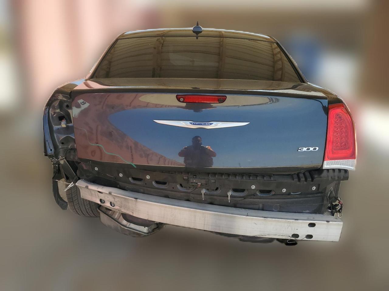 2019 Chrysler 300 Limited VIN: 2C3CCAEG2KH556149 Lot: 65019194