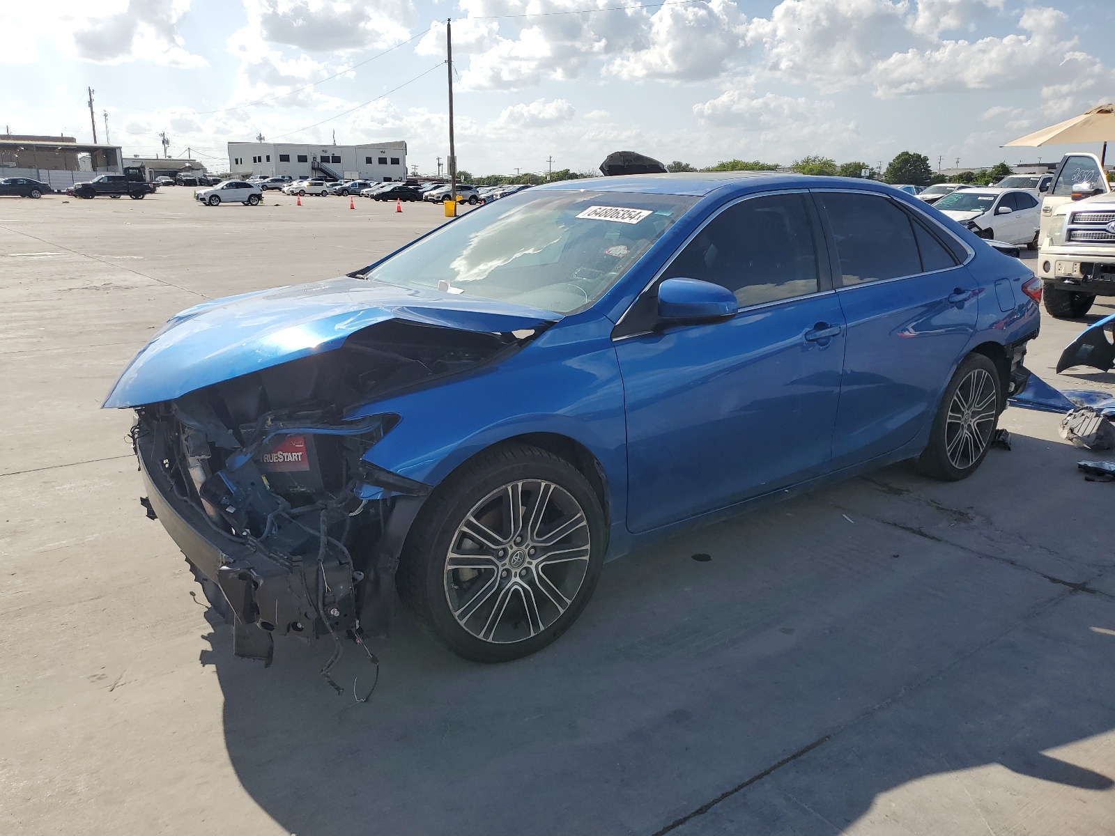 2016 Toyota Camry Le vin: 4T1BF1FK0GU518632