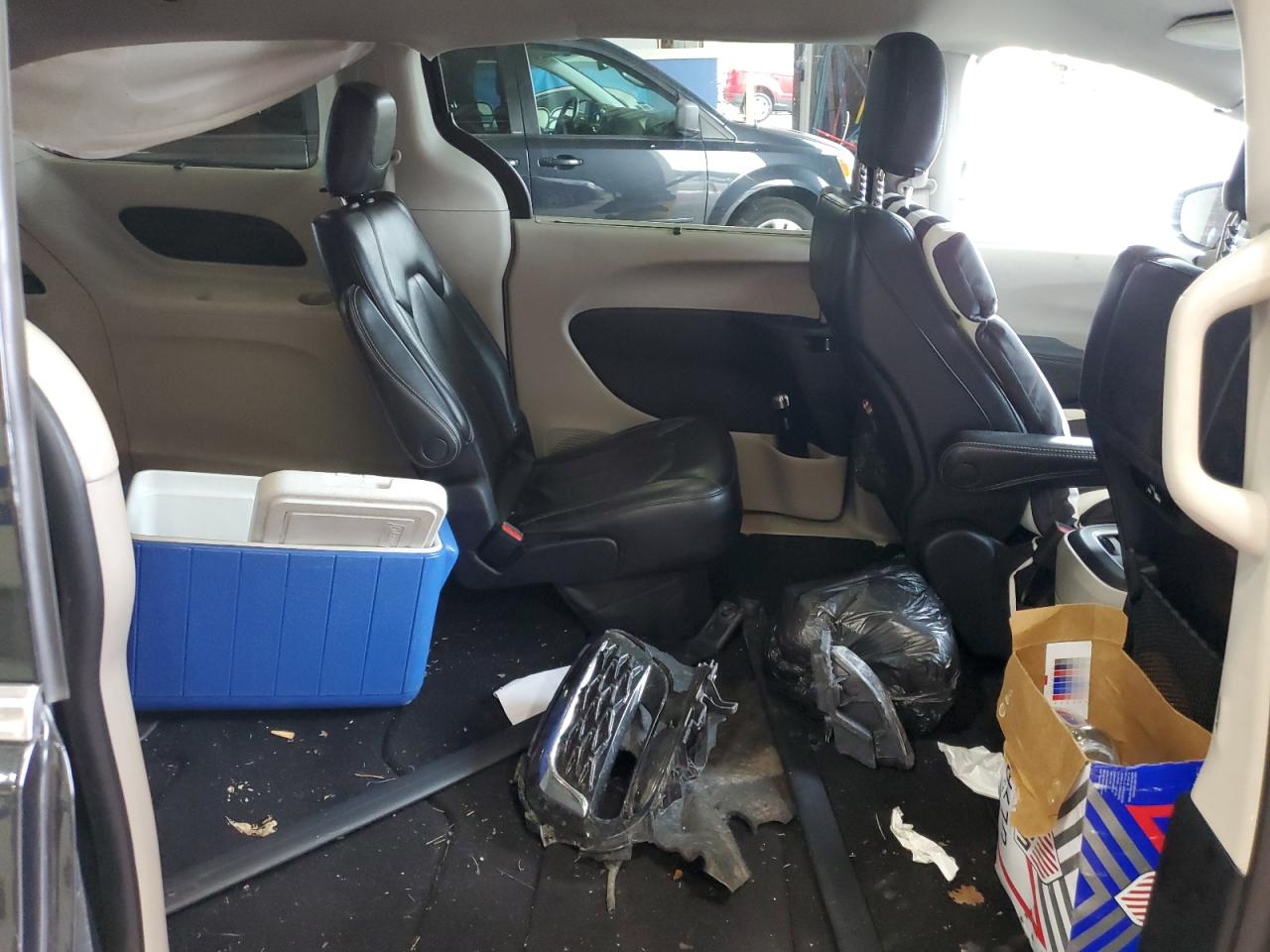 2022 Chrysler Pacifica Touring L VIN: 2C4RC1BG7NR118137 Lot: 62824494