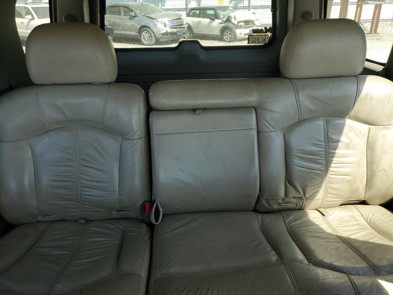 2002 Chevrolet Tahoe K1500 VIN: 1GNEK13Z92R322464 Lot: 61723324