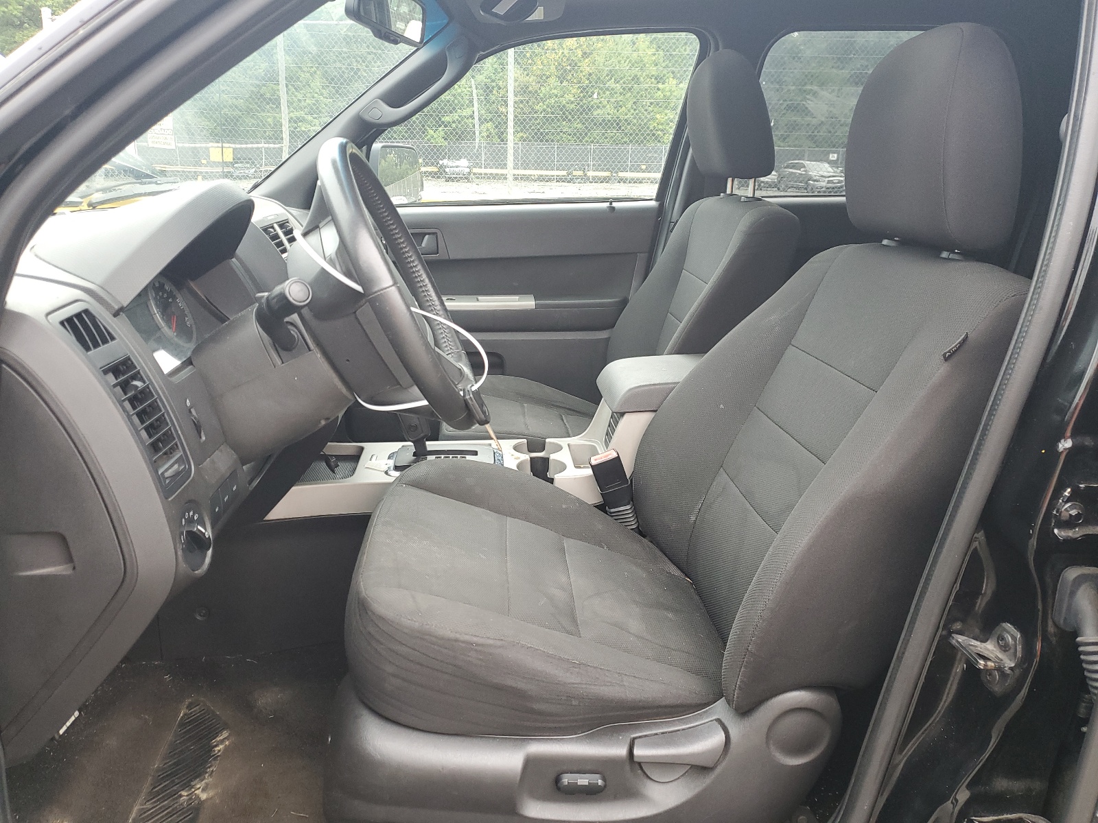 1FMCU0D7XAKA11629 2010 Ford Escape Xlt