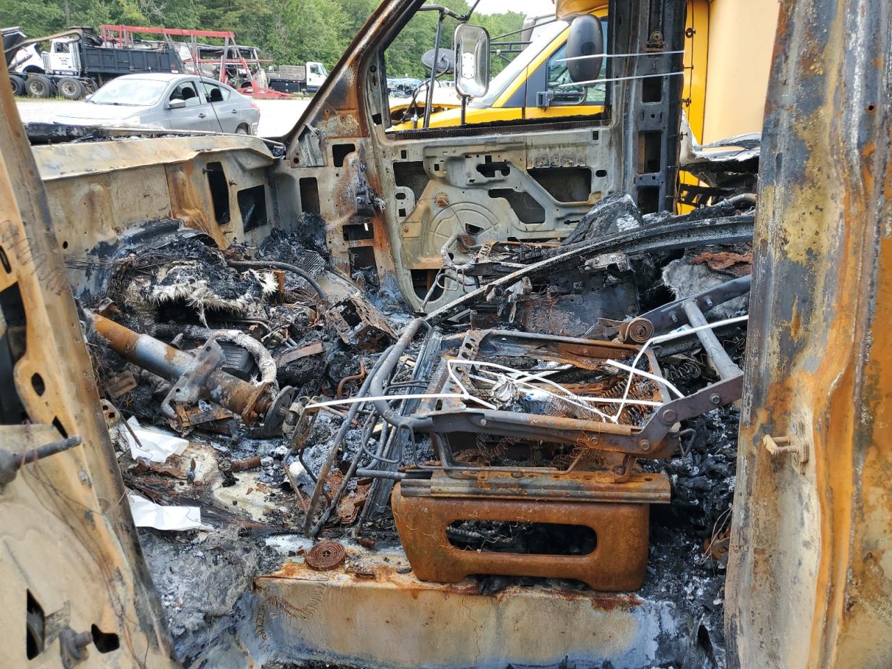 1997 Chevrolet Express G3500 VIN: 1GBJG31R5V1095479 Lot: 63053574