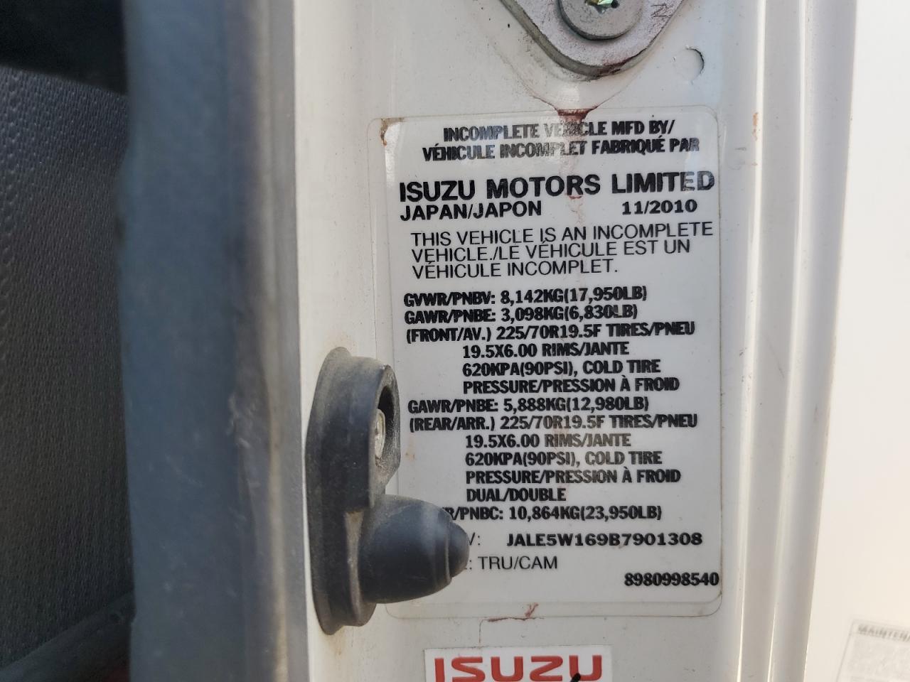 JALE5W169B7901308 2011 Isuzu Nqr