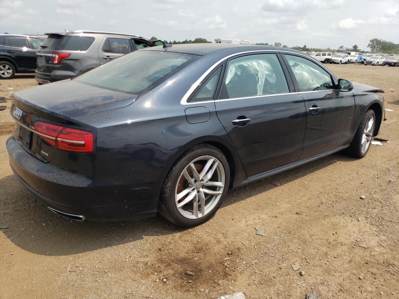 2017 Audi A8 L Quattro VIN: WAU44AFD3HN016596 Lot: 63553674