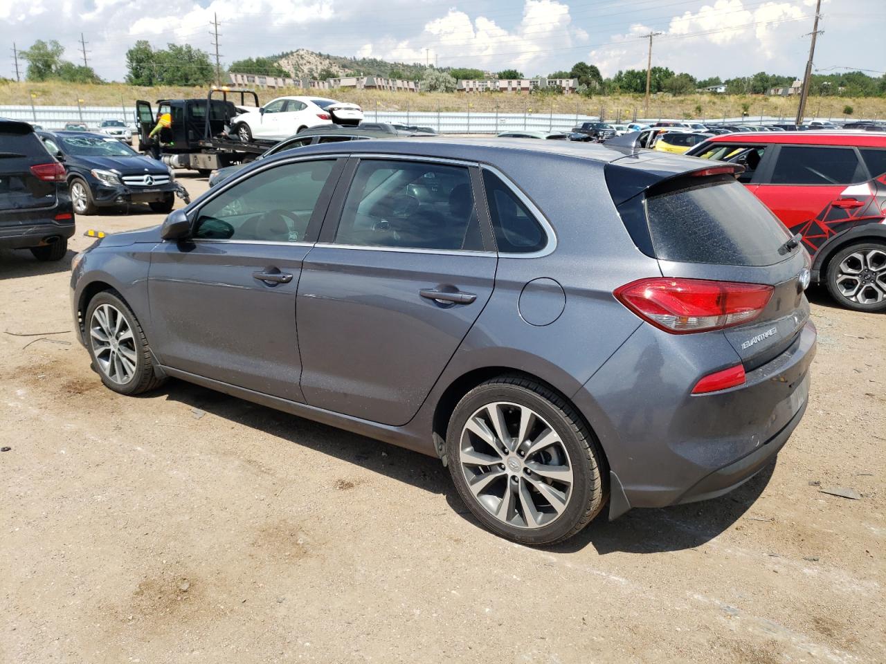 KMHH35LE4JU009255 2018 HYUNDAI ELANTRA - Image 2