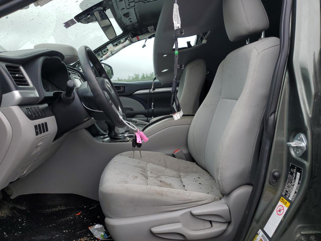 2019 Toyota Highlander Le VIN: 5TDBZRFH8KS927957 Lot: 63973704