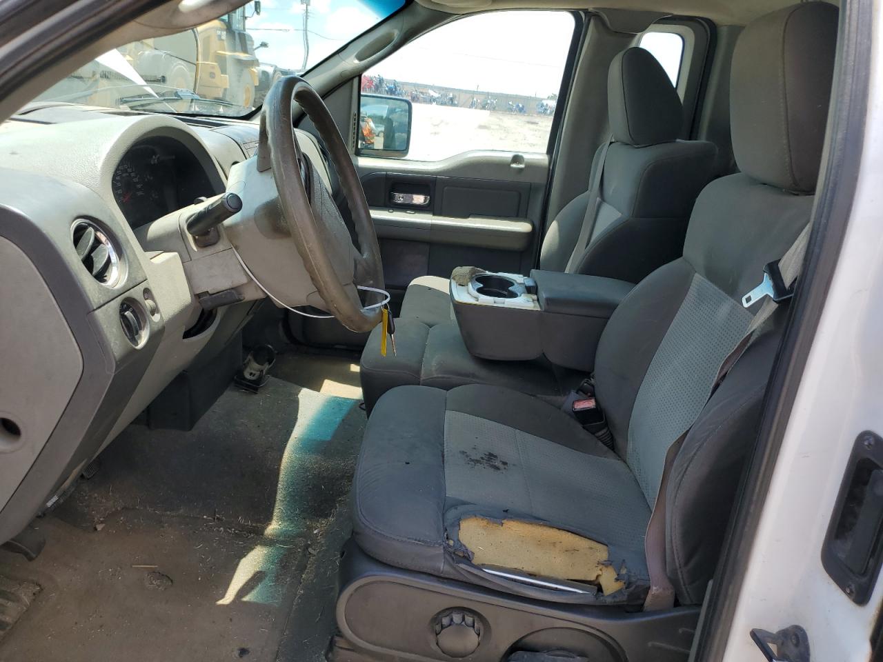 2007 Ford F150 VIN: 1FTRF12W67KC94211 Lot: 63645044