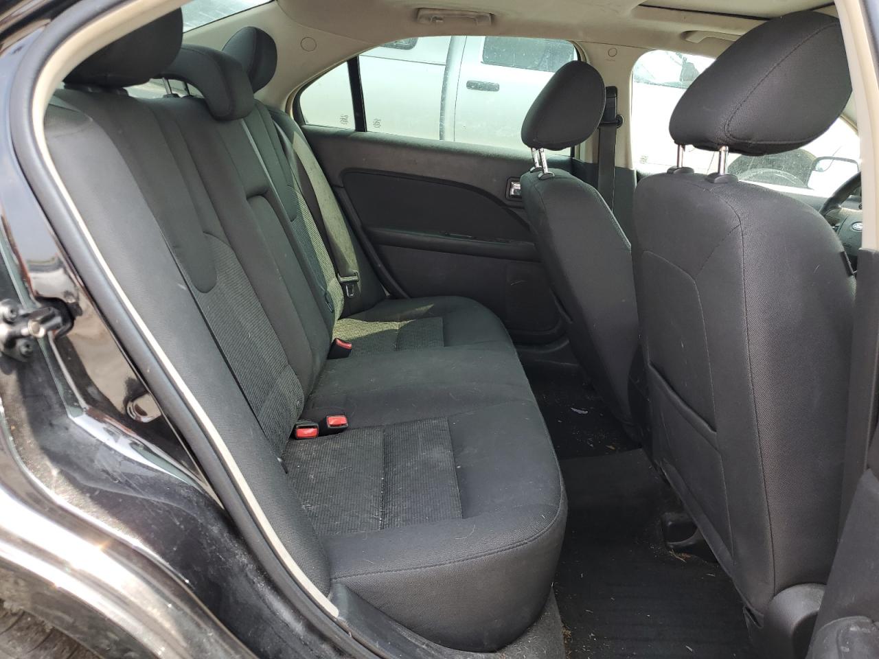 2011 Ford Fusion Se VIN: 3FAHP0HA4BR196058 Lot: 63768744