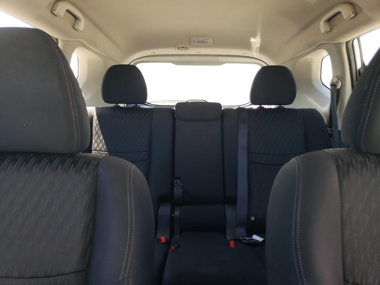 2018 Nissan Rogue S VIN: KNMAT2MV1JP538096 Lot: 62765184