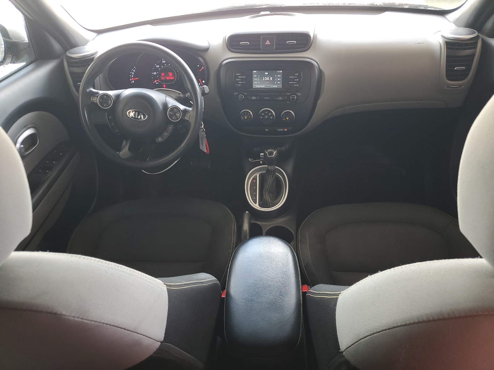 KNDJP3A51G7821363 2016 Kia Soul +