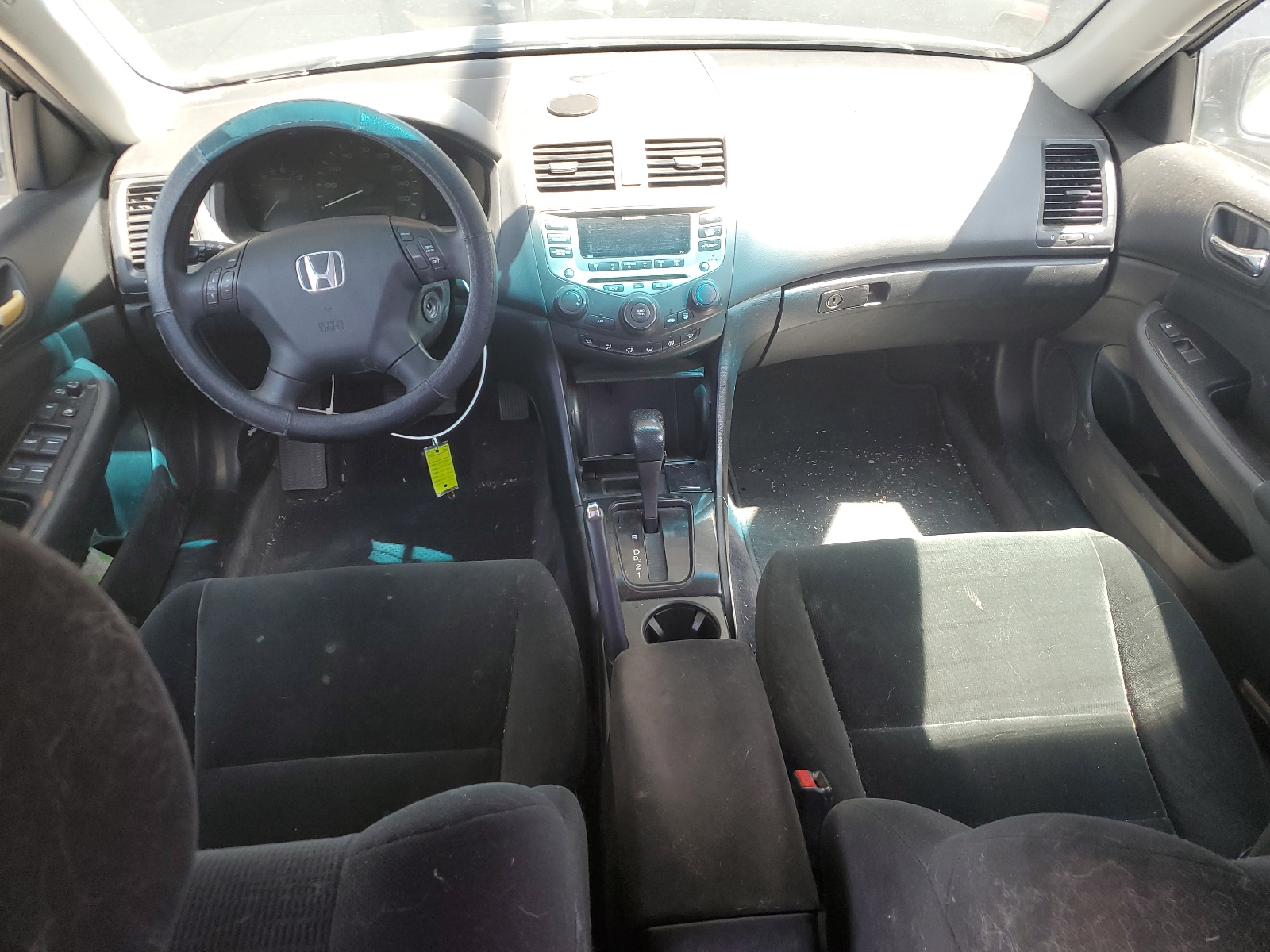 1HGCM563X6A077432 2006 Honda Accord Se