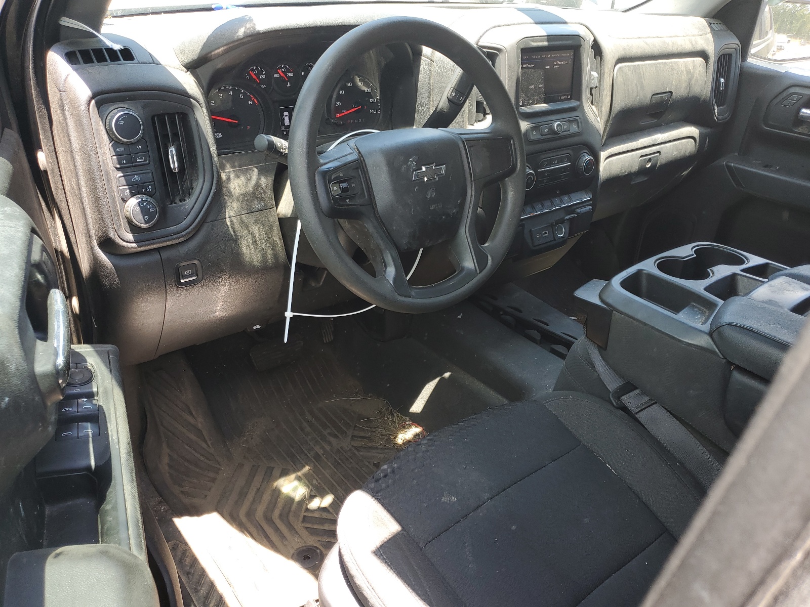 1GCPYBEK8NZ134786 2022 Chevrolet Silverado Ltd K1500 Custom