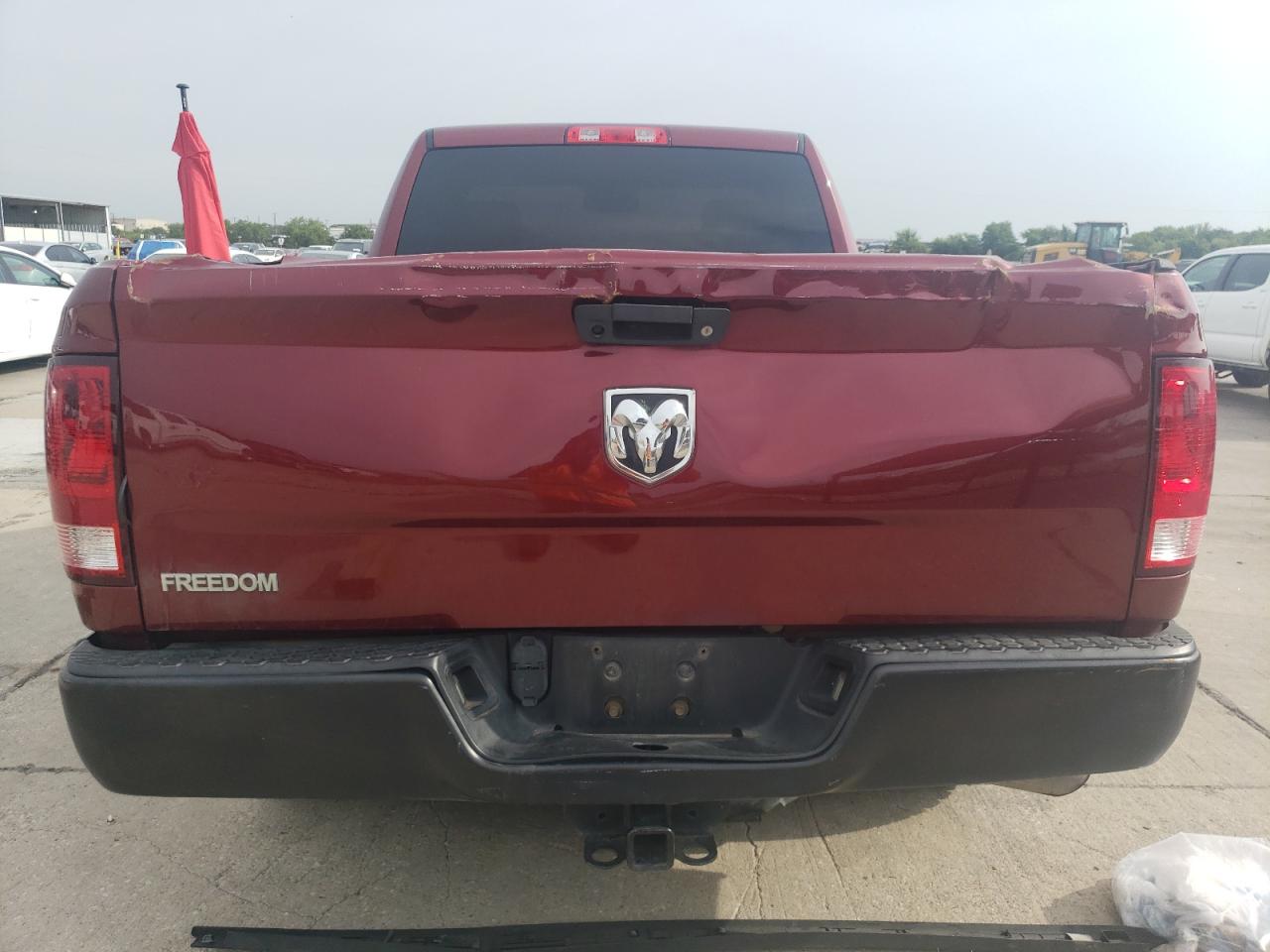 2019 Ram 1500 Classic Tradesman VIN: 3C6JR6AG5KG511671 Lot: 63219064