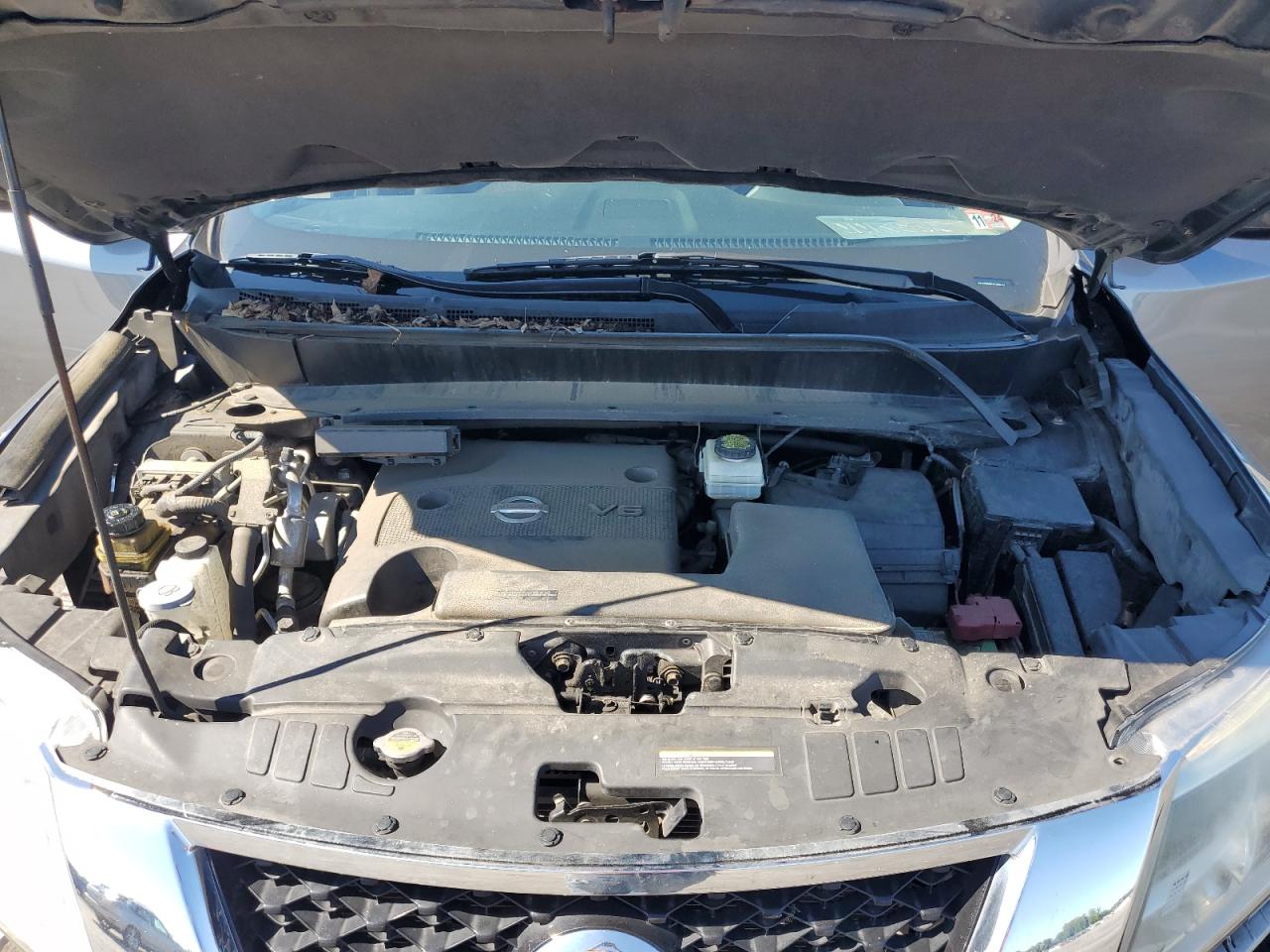 2015 Nissan Pathfinder S VIN: 5N1AR2MM5FC688132 Lot: 62811694