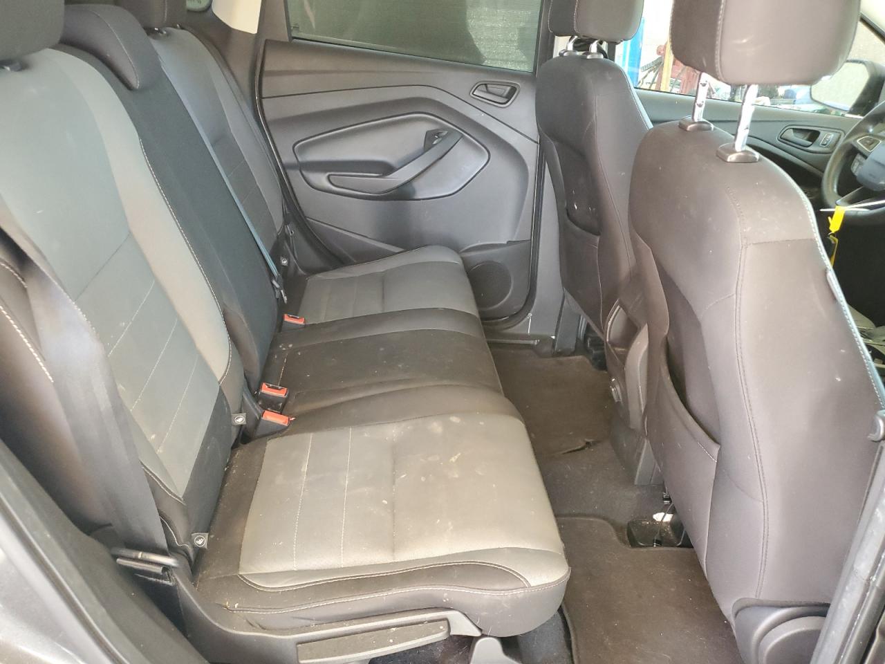 2017 Ford Escape S VIN: 1FMCU0F70HUB89643 Lot: 62959644