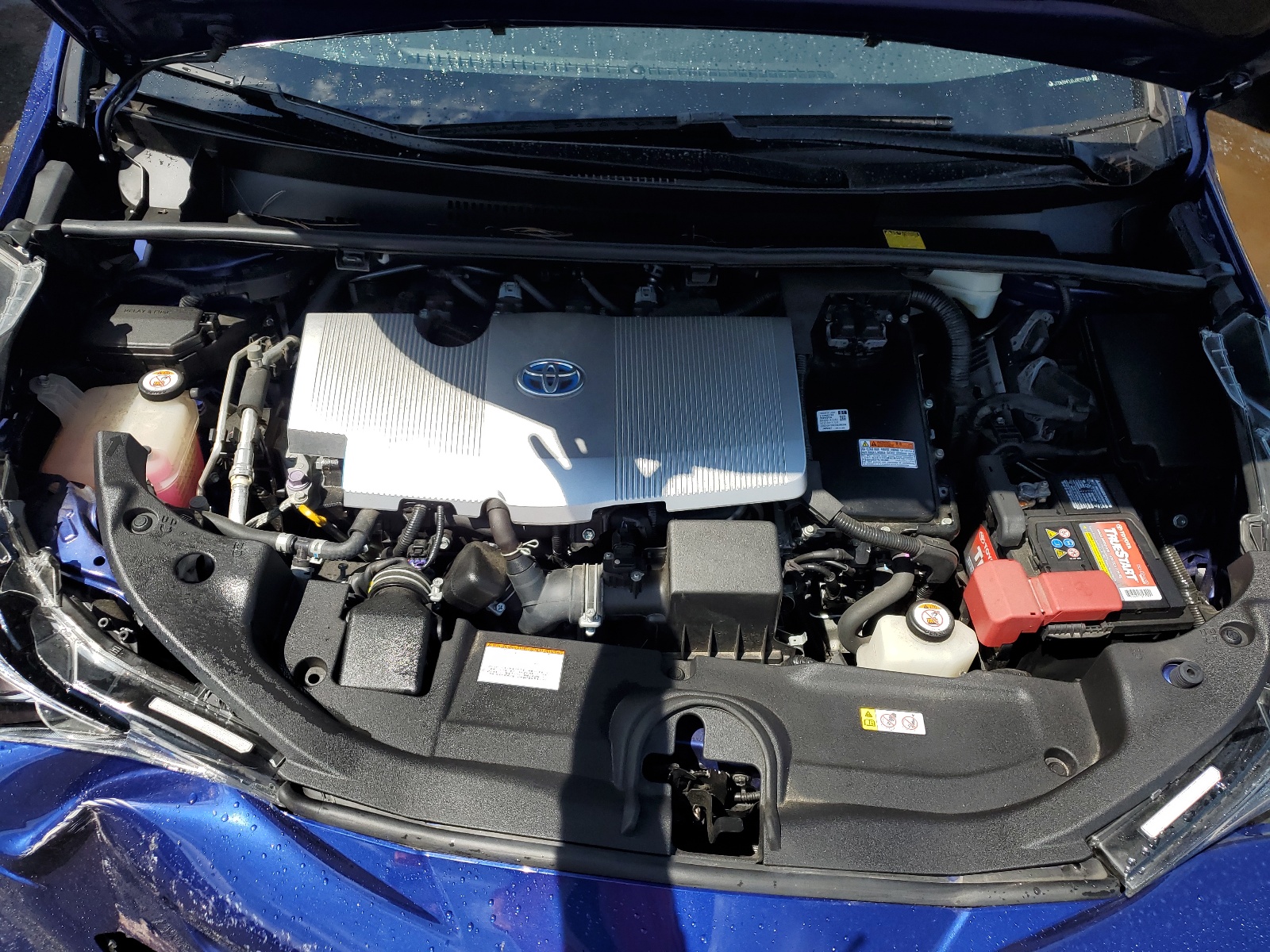 JTDKBRFU2J3592700 2018 Toyota Prius