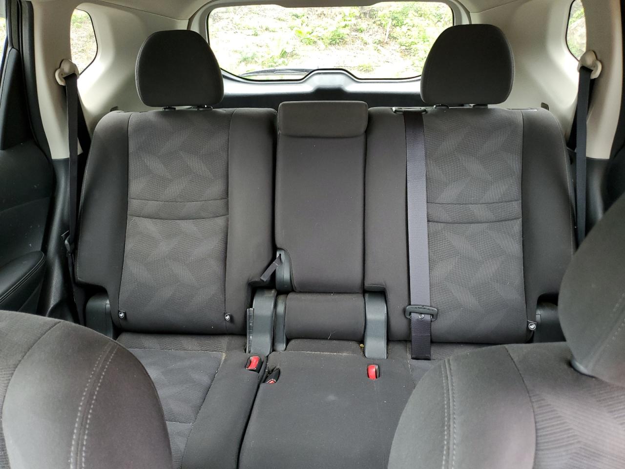 2016 Nissan Rogue S VIN: KNMAT2MV7GP603946 Lot: 63788764