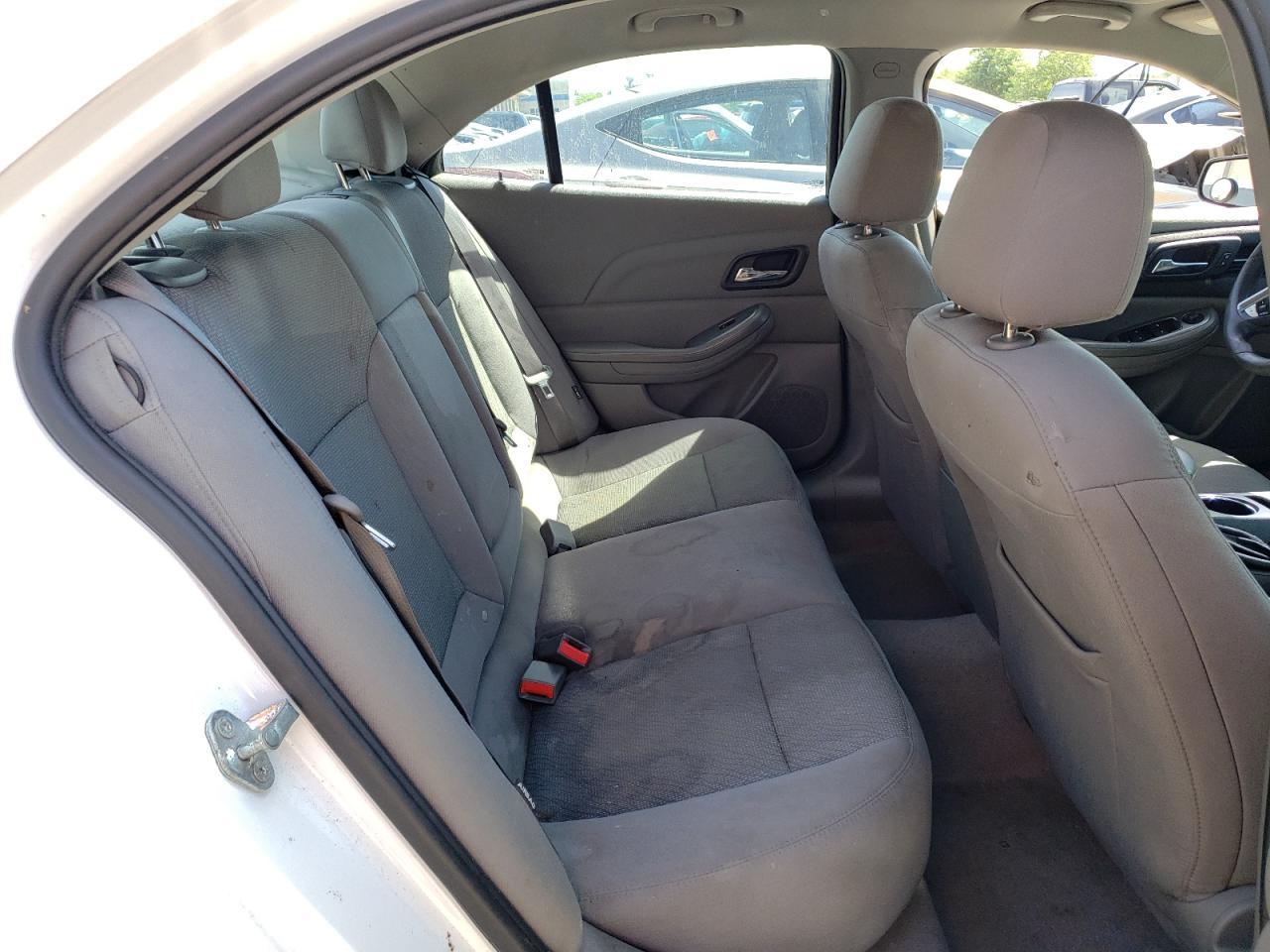 2014 Chevrolet Malibu - Image 11