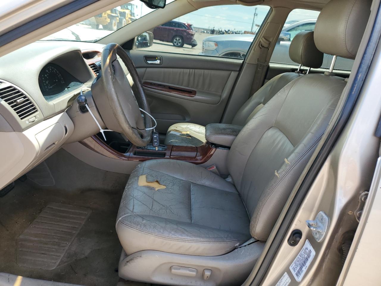 2003 Toyota Camry Le VIN: 4T1BE32K03U750890 Lot: 63855694