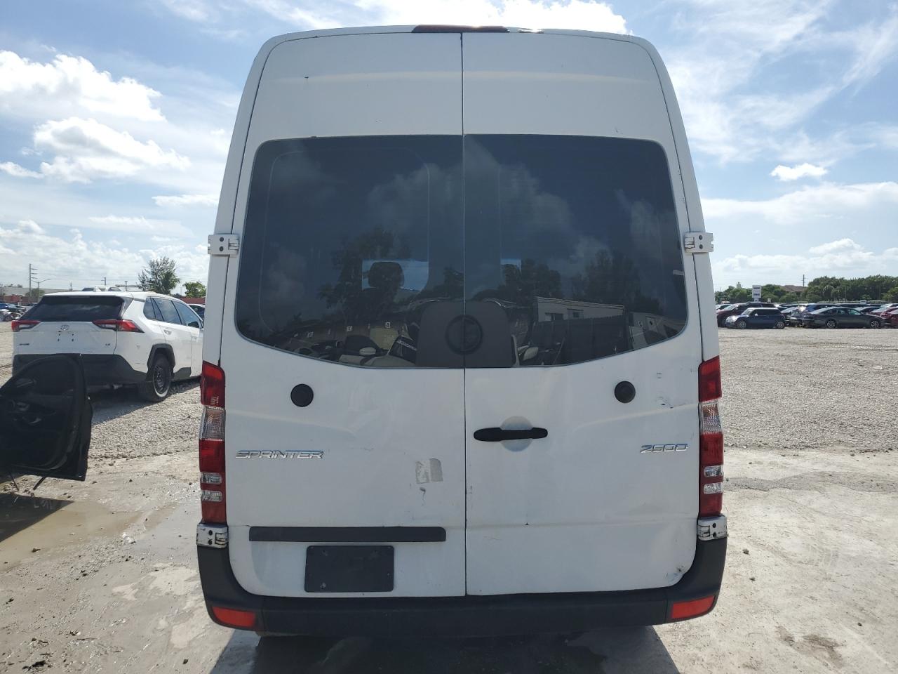 2017 Mercedes-Benz Sprinter 2500 VIN: WDAPE7CD8HP391296 Lot: 61623304