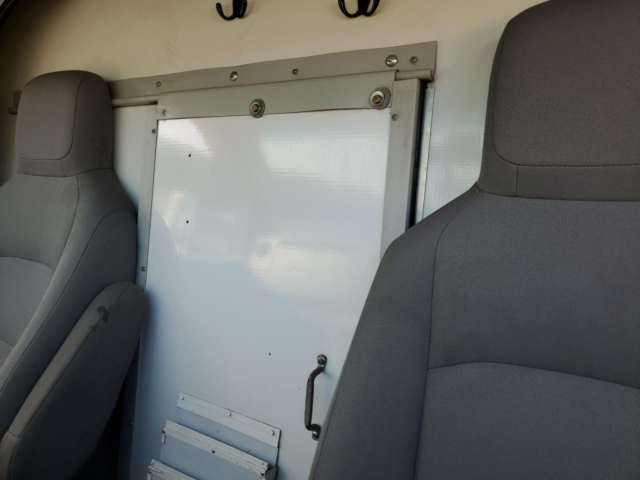 2012 Ford Econoline E350 Super Duty Cutaway Van VIN: 1FDSE3FL9CDB38125 Lot: 62067404