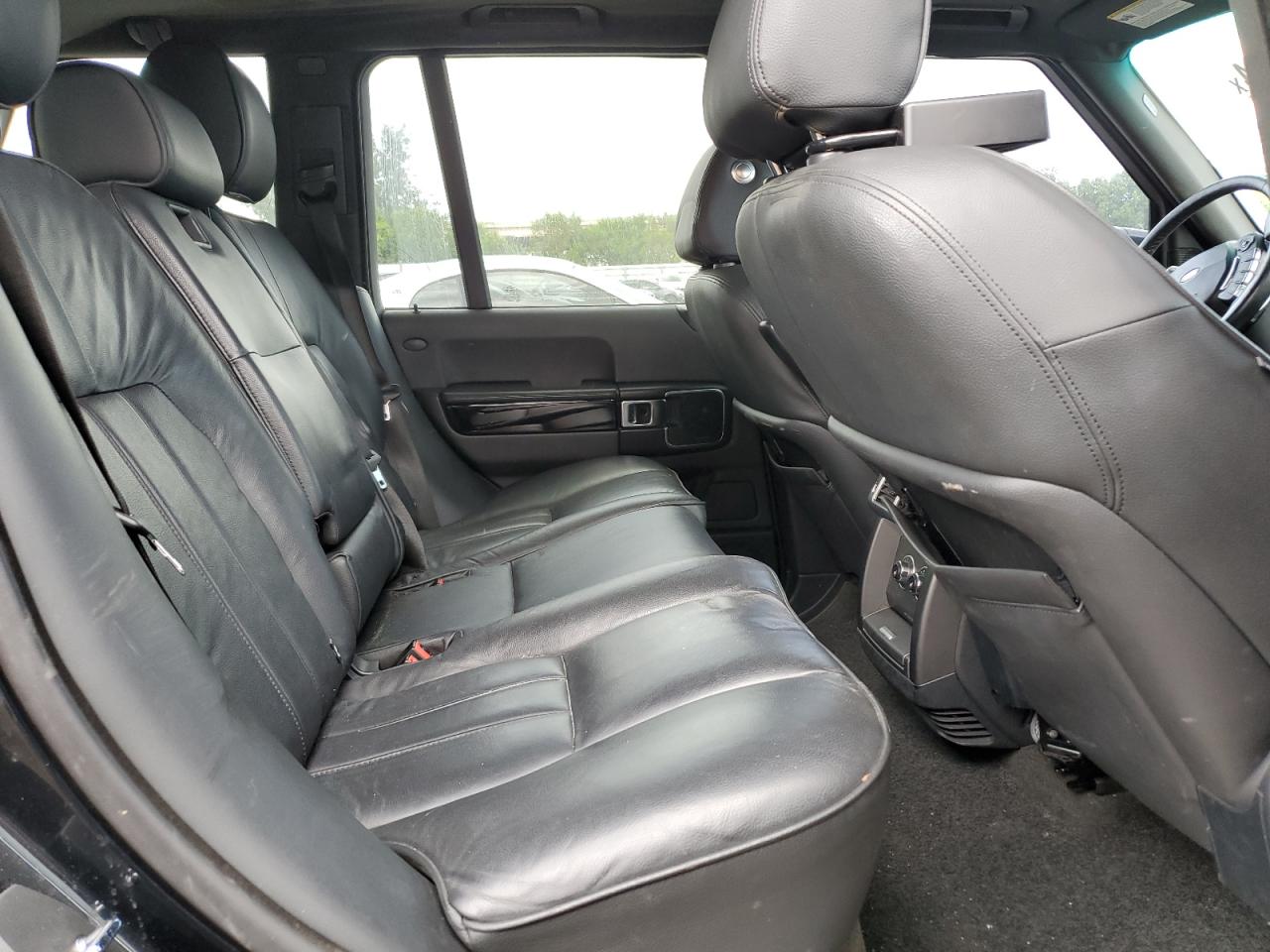 2011 Land Rover Range Rover Hse VIN: SALME1D42BA359538 Lot: 62885964