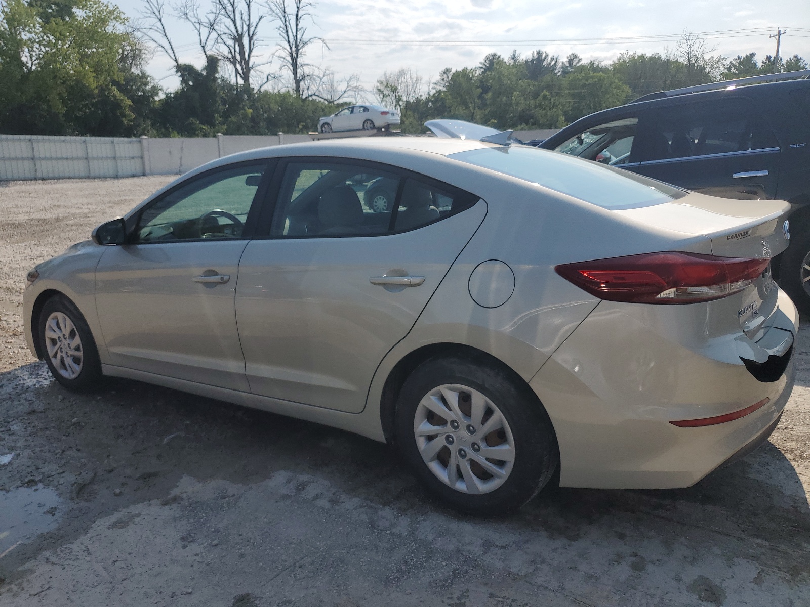 2017 Hyundai Elantra Se vin: 5NPD74LFXHH112128