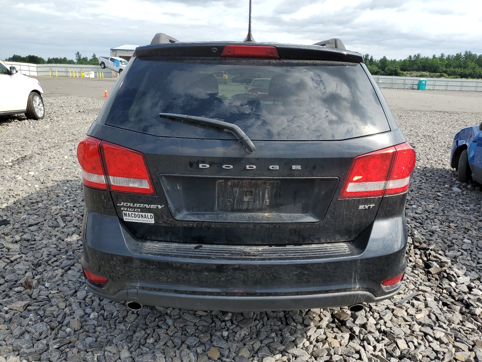 3C4PDDBG8HT527609 2017 Dodge Journey Sxt