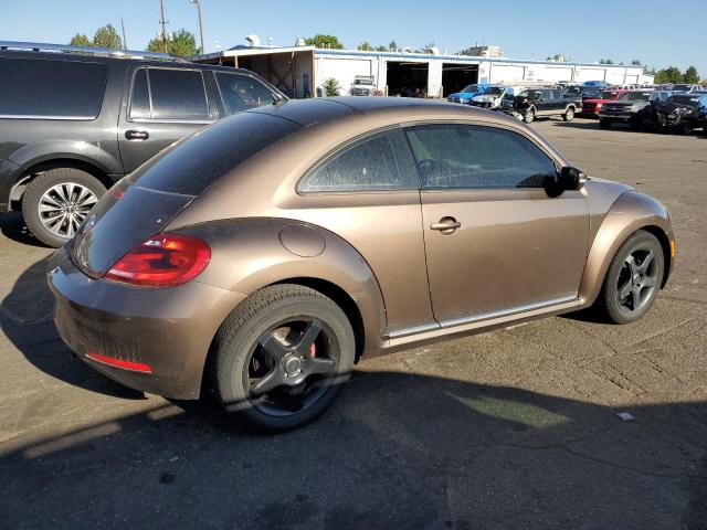 Хетчбеки VOLKSWAGEN BEETLE 2013 Коричневий