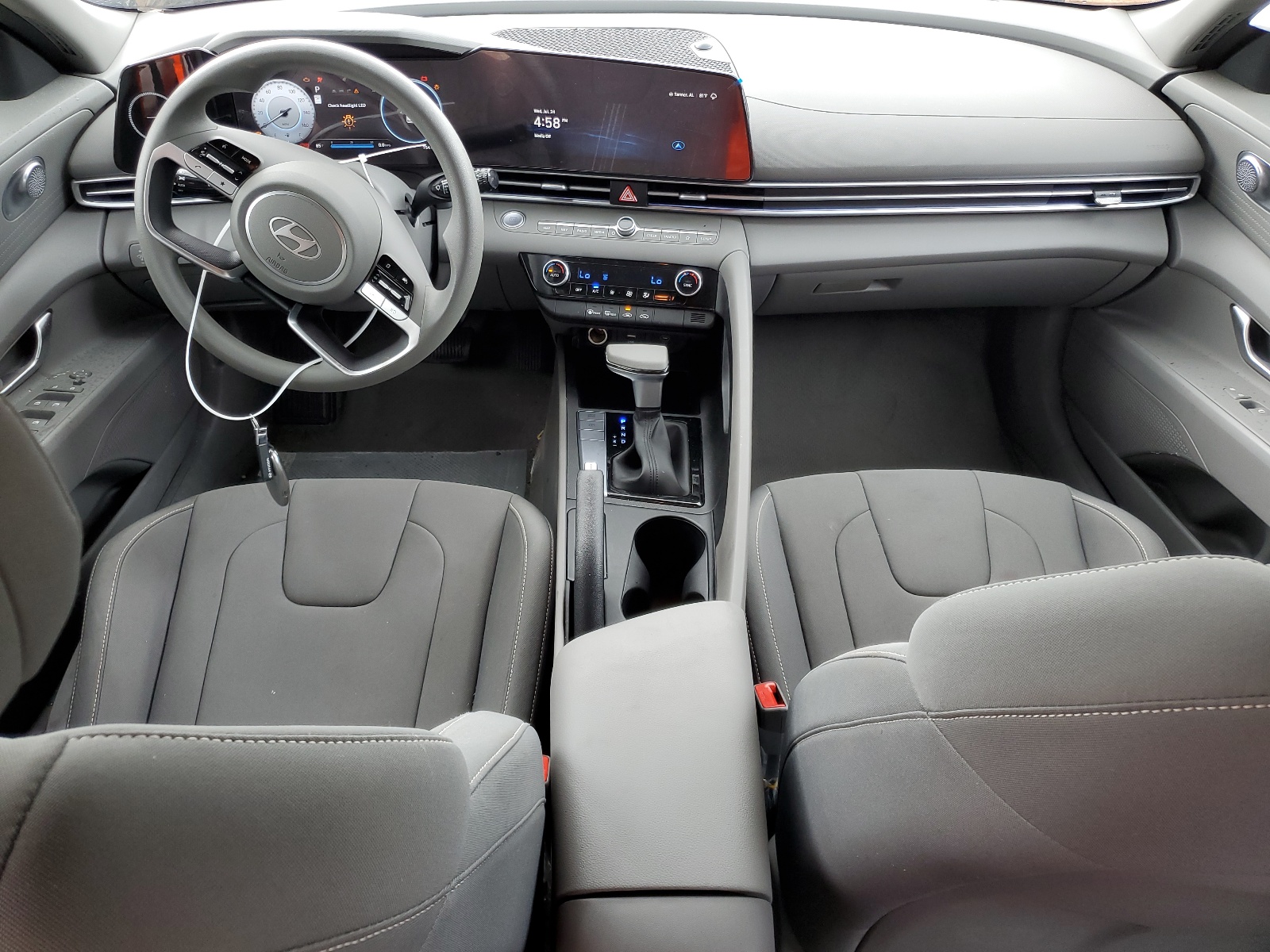 KMHLM4DGXRU747882 2024 Hyundai Elantra Sel