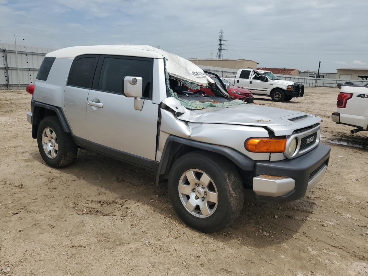 2007 Toyota Fj Cruiser VIN: JTEZU11FX70018130 Lot: 63281874