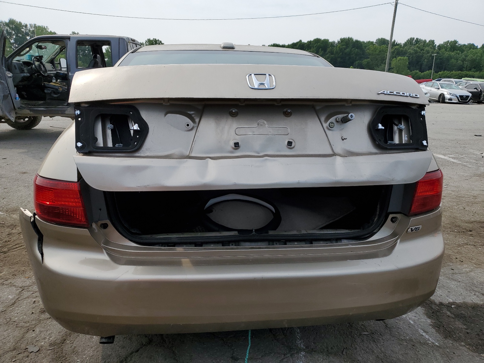 1HGCM66875A051290 2005 Honda Accord Ex