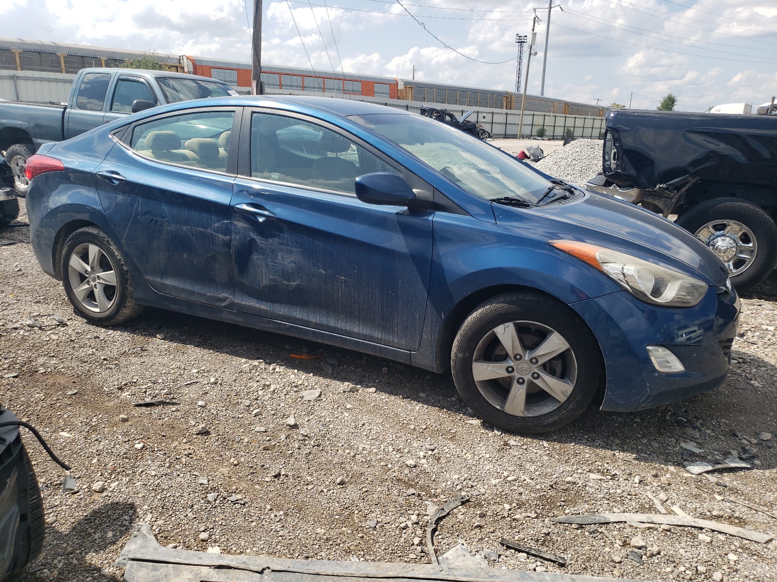 KMHDH4AE3DU945014 2013 Hyundai Elantra Gls