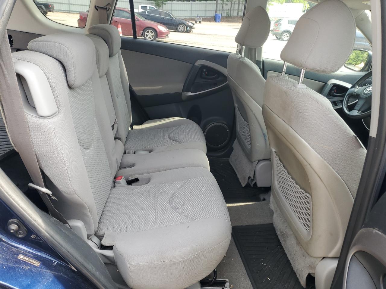 2007 Toyota Rav4 Limited VIN: JTMZK31V475006412 Lot: 61596134