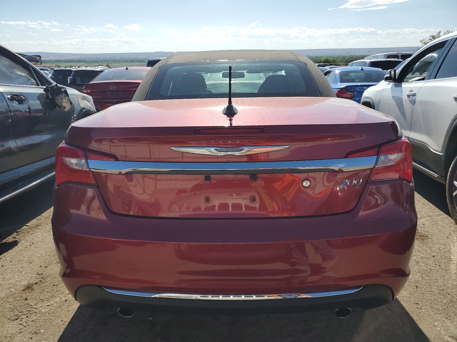 1C3BC7EG7BN563880 2011 Chrysler 200 Limited