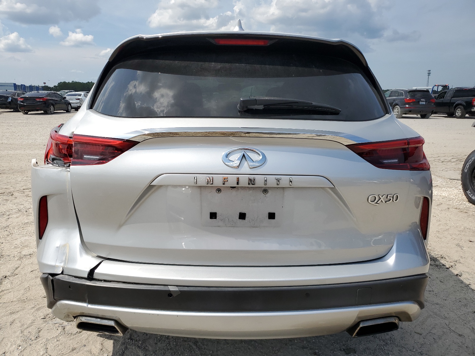 3PCAJ5M11KF114093 2019 Infiniti Qx50 Essential